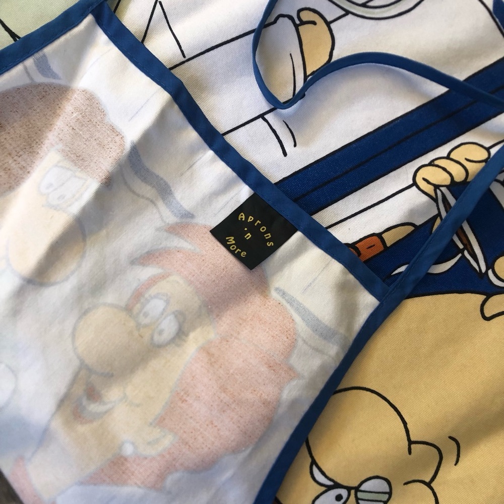 Vintage Tetley Tea Promotional Apron | 90s Graphic Kitchenware - Picture 6 of 8